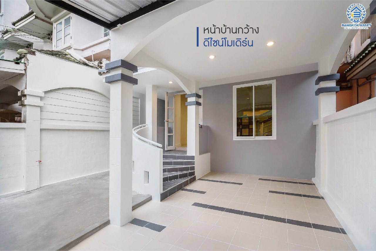 บ้านมือสองตกแต่งใหม่ หลังใหญ่ เล่นระดับ ม.เศรณี ดอนเมือง-สรงประภา เนื้อที่ 26.2 ตร.ว. ฟังก์ชั่นจัดเต็ม 4 ห้องนอน 3 ห้องน้ำ ตอบโจทย์ครอบครัวใหญ่ มีความเป็นส่วนตัว เดินทางเข้าสู่ใจกลางเมืองได้อย่างสะดวกสบาย ใกล้สนามบินดอนเมือง ทางด่วนศรีสมาน และรถไฟฟ้าสายสีแดง...